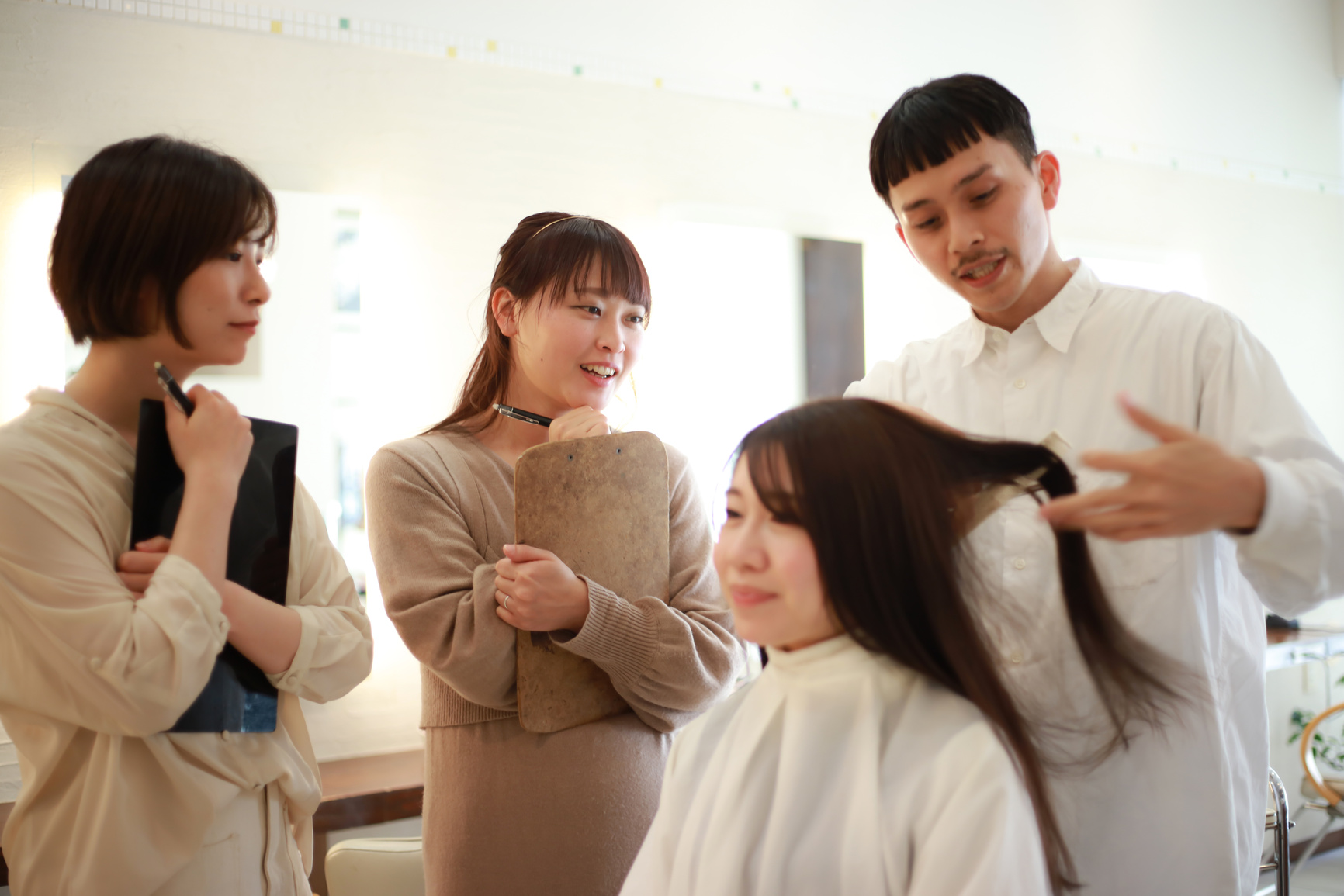 Hairdresser's training image